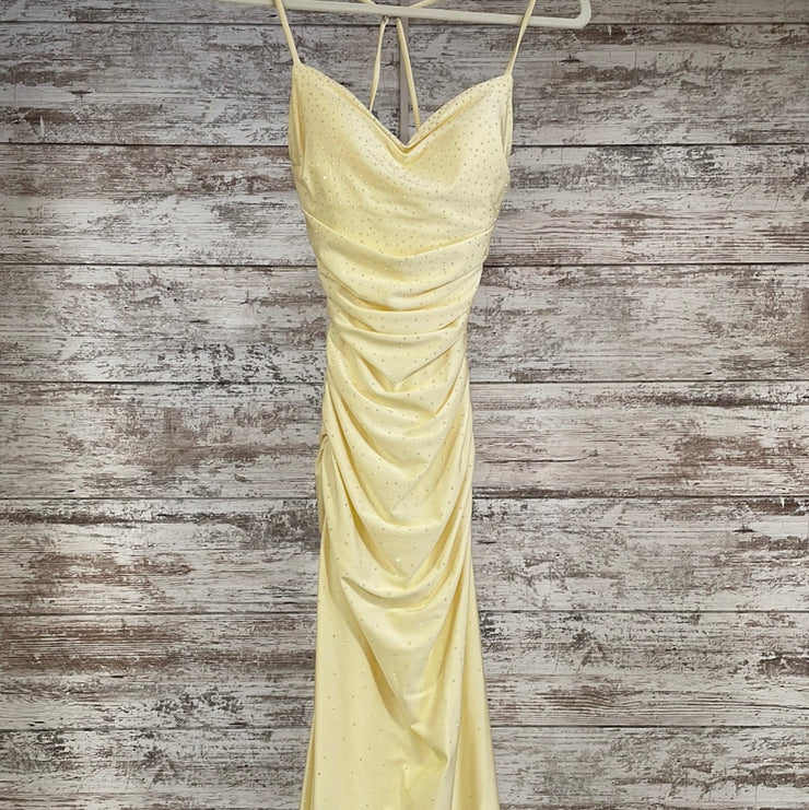 YELLOW LONG EVENIN GOWN
