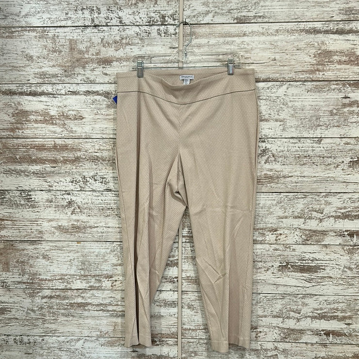 TAN CAPRI PANTS