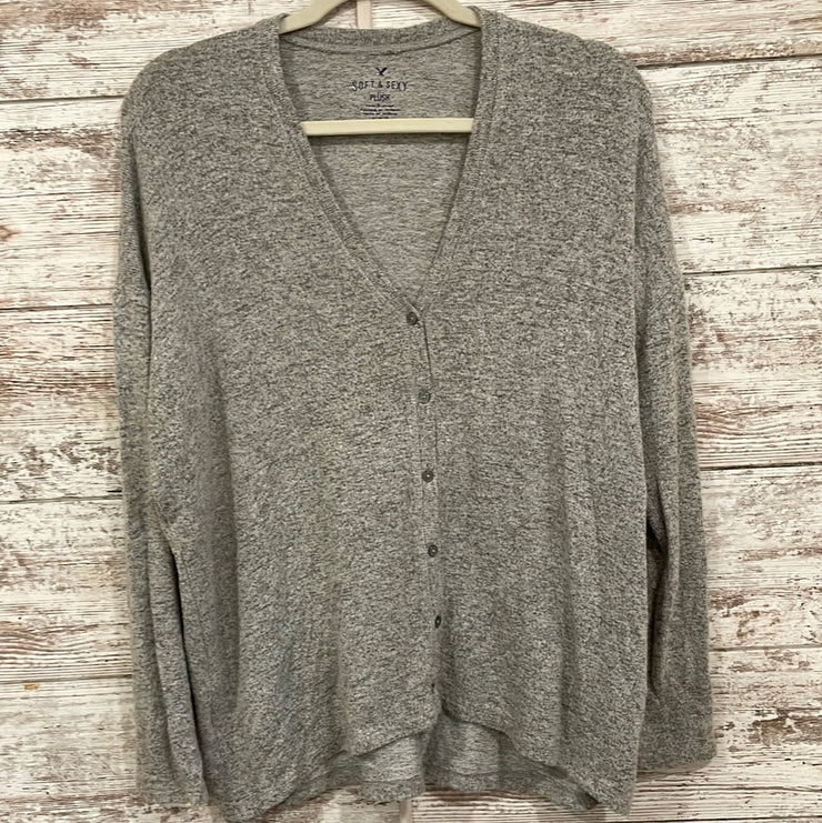 GRAY BUTTON CARDIGAN