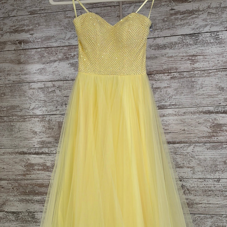 YELLOW PRINCESS GOWN (NEW)