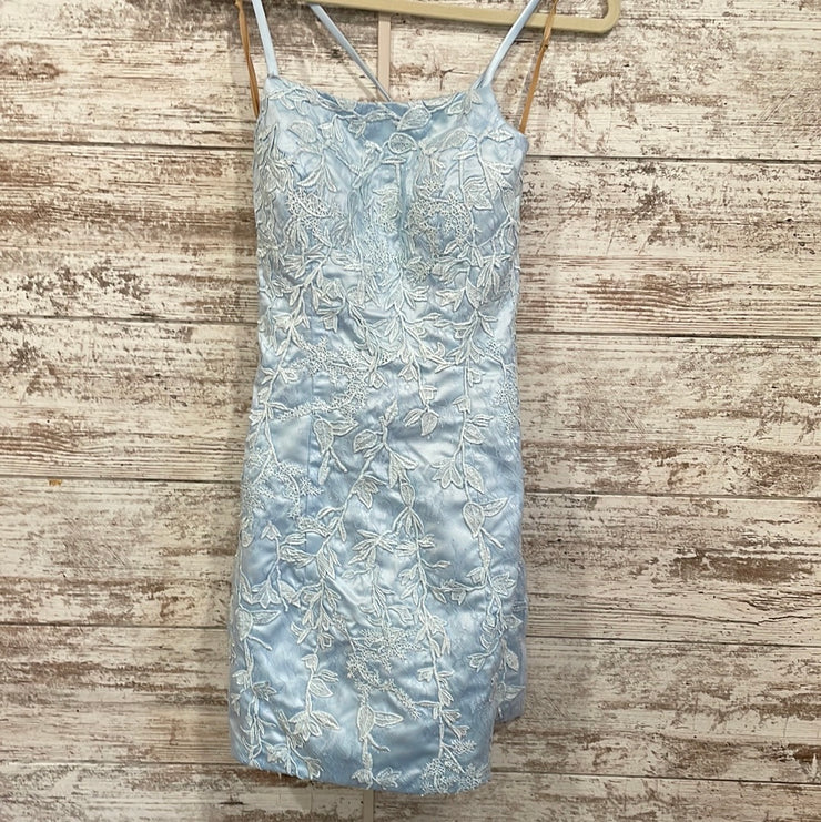 BLUE FLORAL SHORT DRESS
