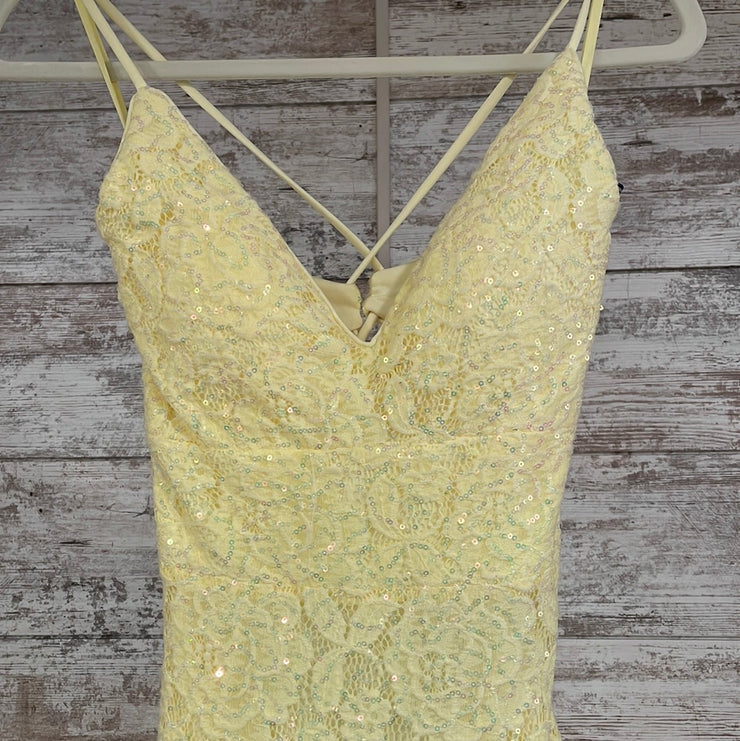 YELLOW LACE LONG DRESS (NEW)