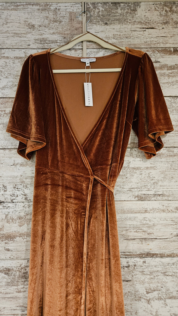 RUST COLORED LONG DRESS (NEW)