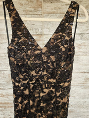 BLACK/NUDE LACE LONG DRESS