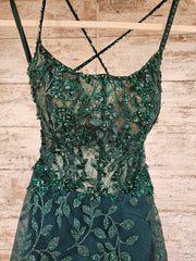 GREEN SPARKLY A LINE GOWN