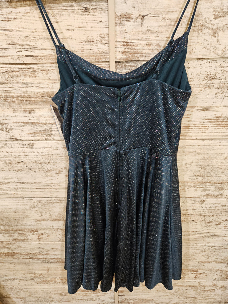 GREEN SPARKLY SHORT DRESS