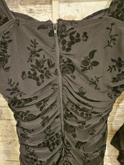 BLACK LONG SLEEVE SHORT DRESS