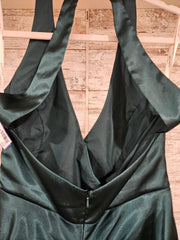 GREEN LONG EVENING GOWN