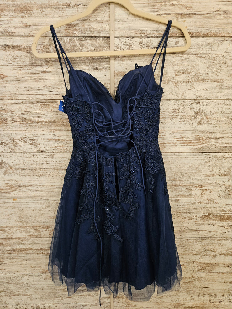 NAVY/FLORAL SHORT POOFY DRESS