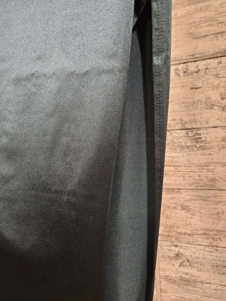 GREEN LONG EVENING GOWN