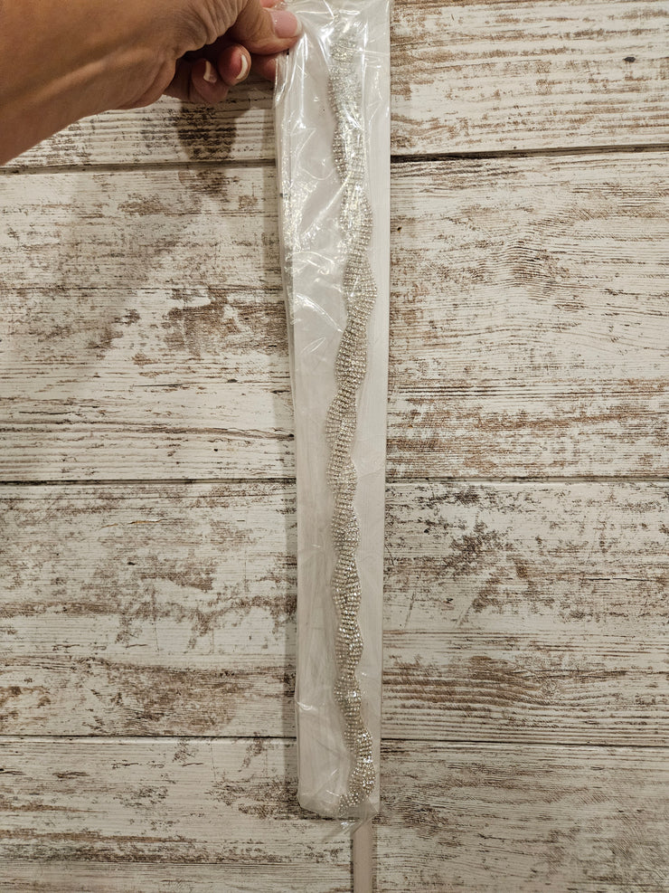 SILVER RHINESTONE BELT-NEW $49