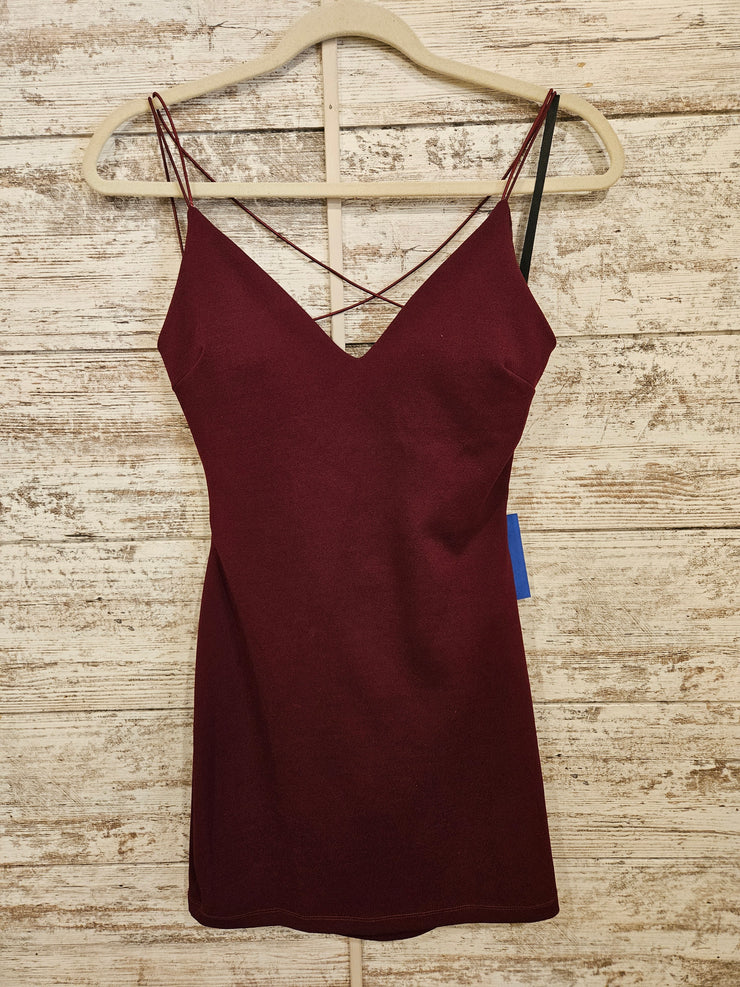 BURGUNDY SHORT DRESS