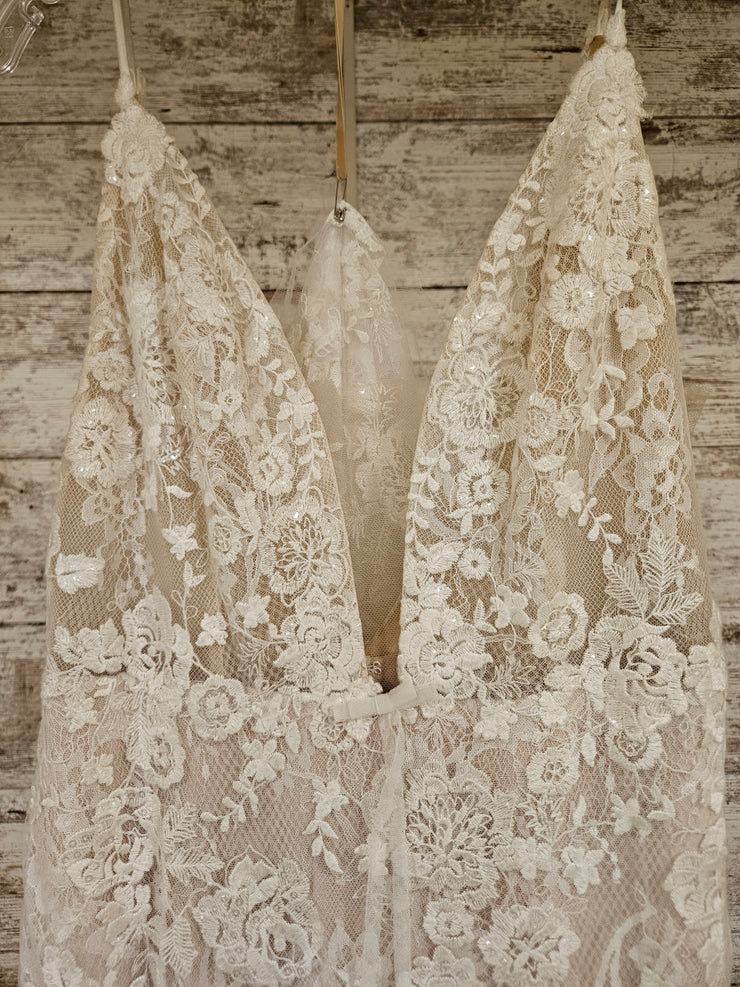 IVORY/NUDE WEDDING (NEW) $1495