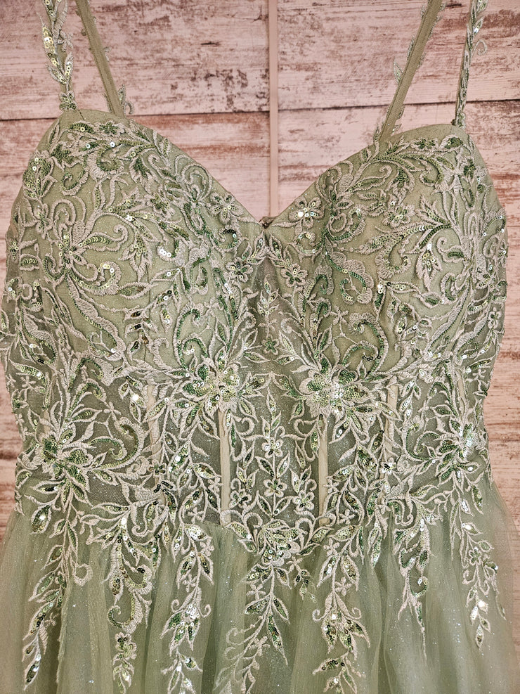 GREEN/FLORAL A LINE GOWN