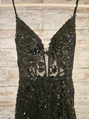 BLACK/FLORAL SPARKLY LONG DRES