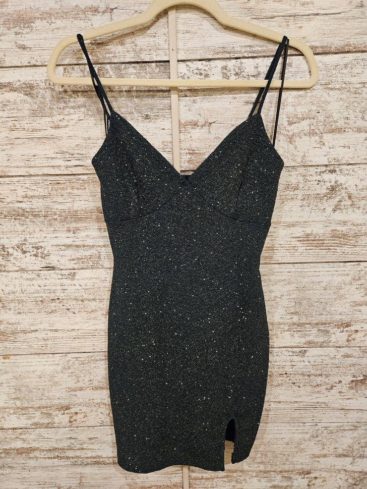 GREEN SPARKLY SHORT DRESS