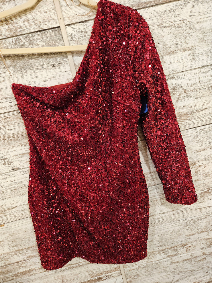 RED SPARKLY SHORT DRESS