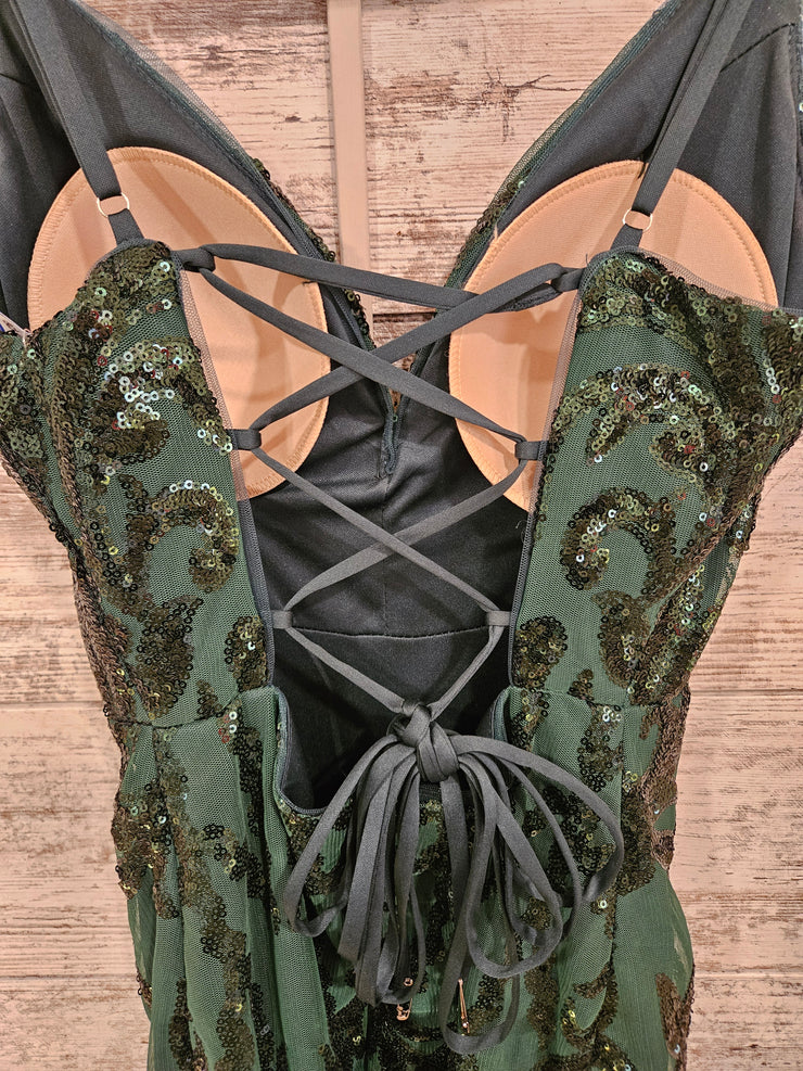 GREEN SPARKLY SHORT DRESS