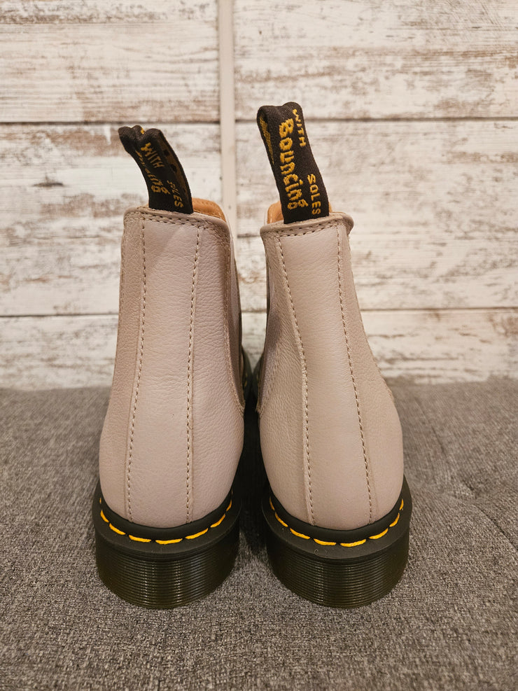 TAN LEATHER BOOTS (NEW) $170