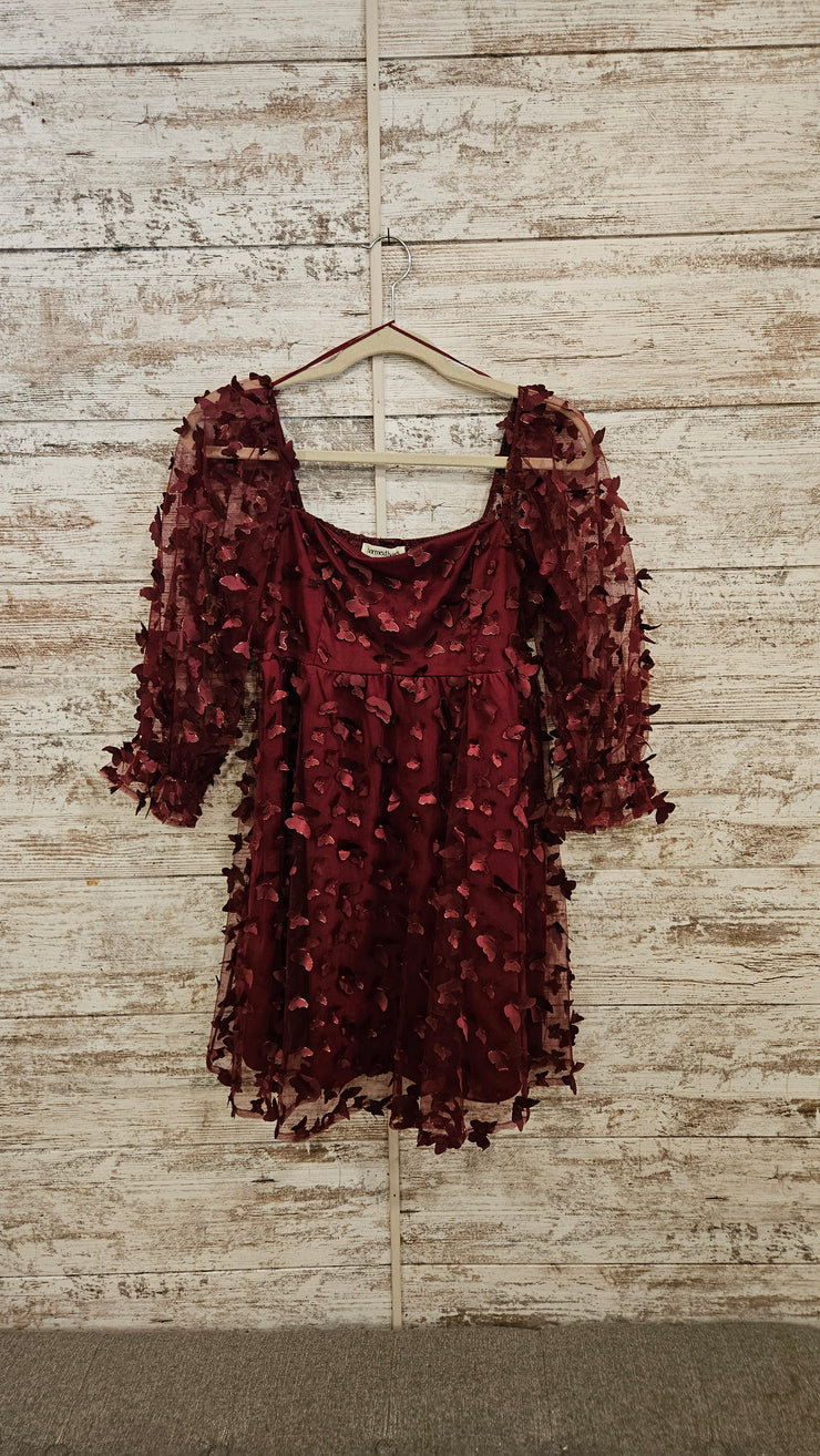 BURGUNDY FLORAL SHORT DRESS