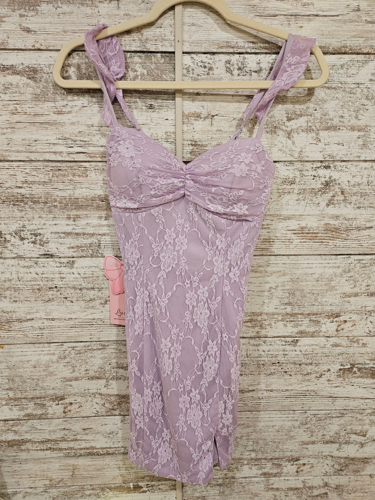 LAVENDER/LACE SHORT DRESS -NEW
