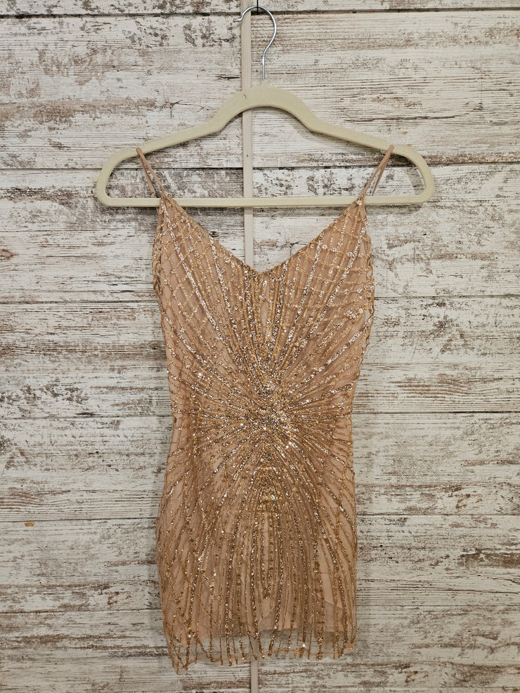 GOLD SPARKLY SHORT DRESS (NEW)