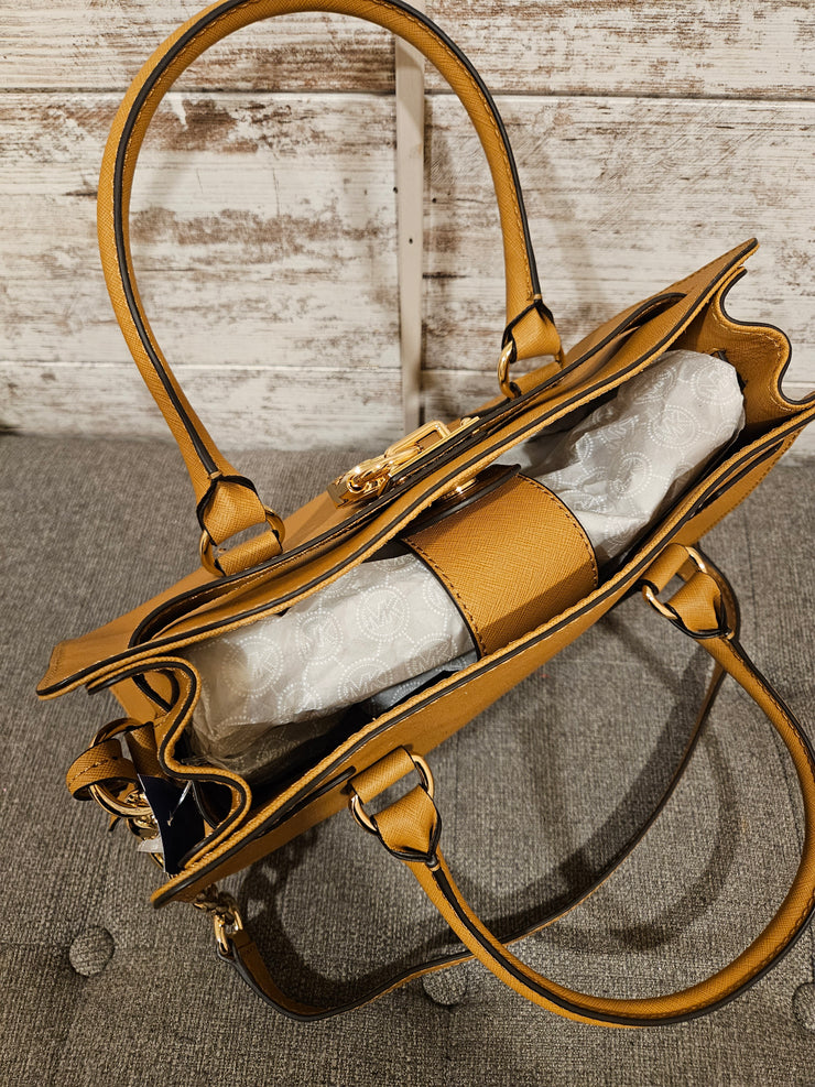 TAN LEATHER PURSE (NEW) $298