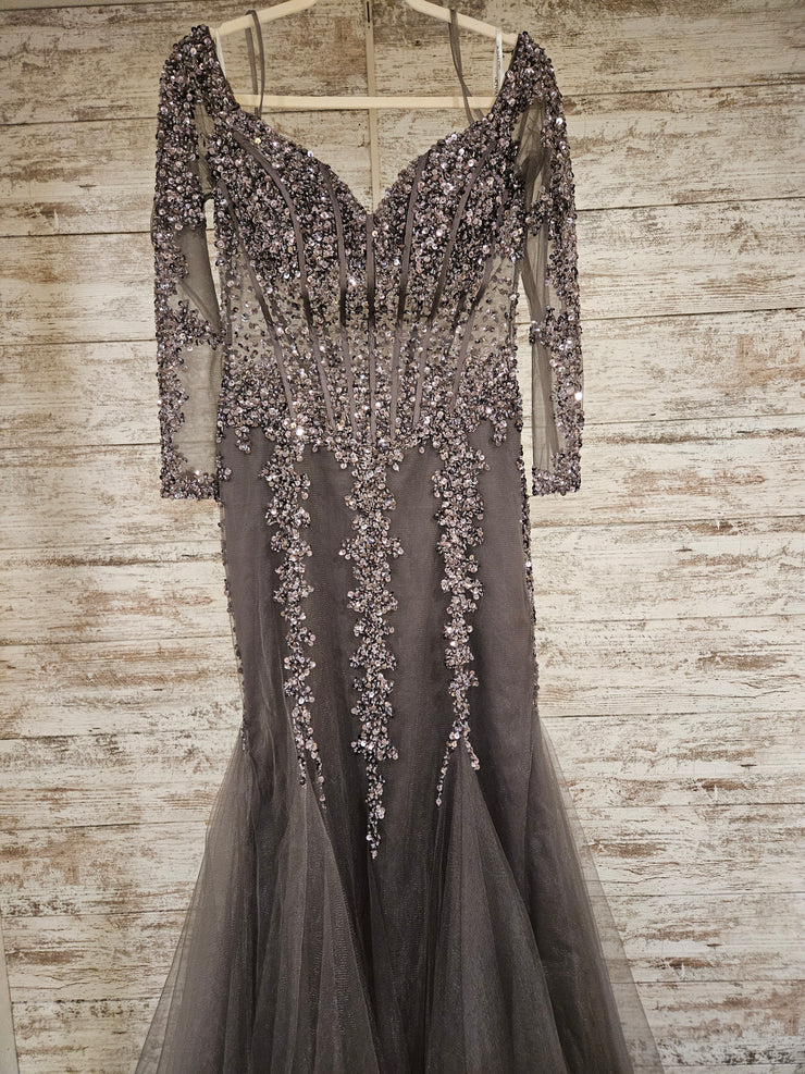 GRAY SPARKLY MERMAID GOWN