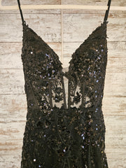 BLACK/FLORAL SPARKLY LONG DRES