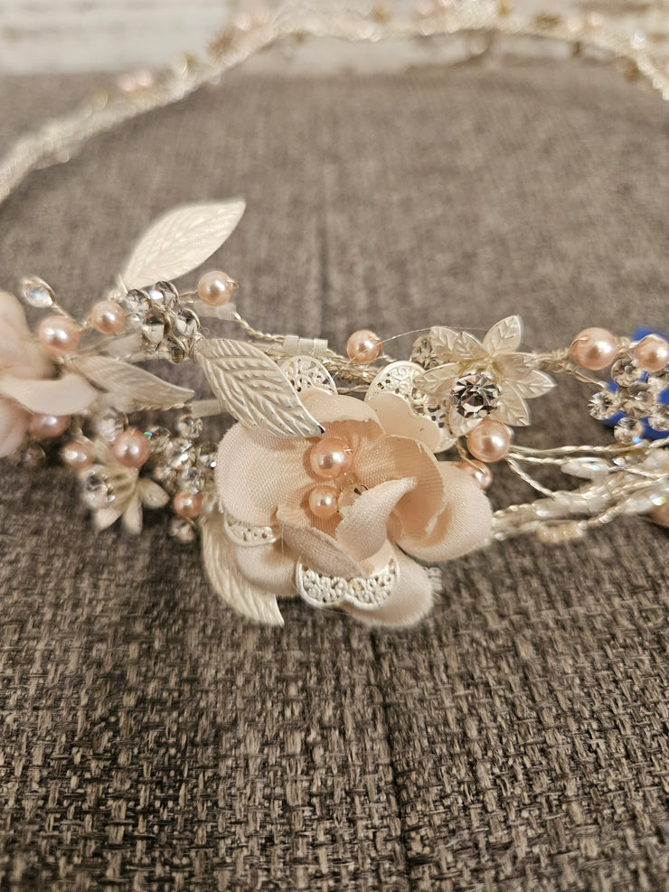IVORY/BLUSH FLORAL HEADPIECE
