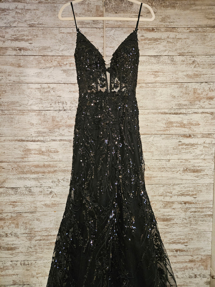 BLACK/FLORAL SPARKLY LONG DRES