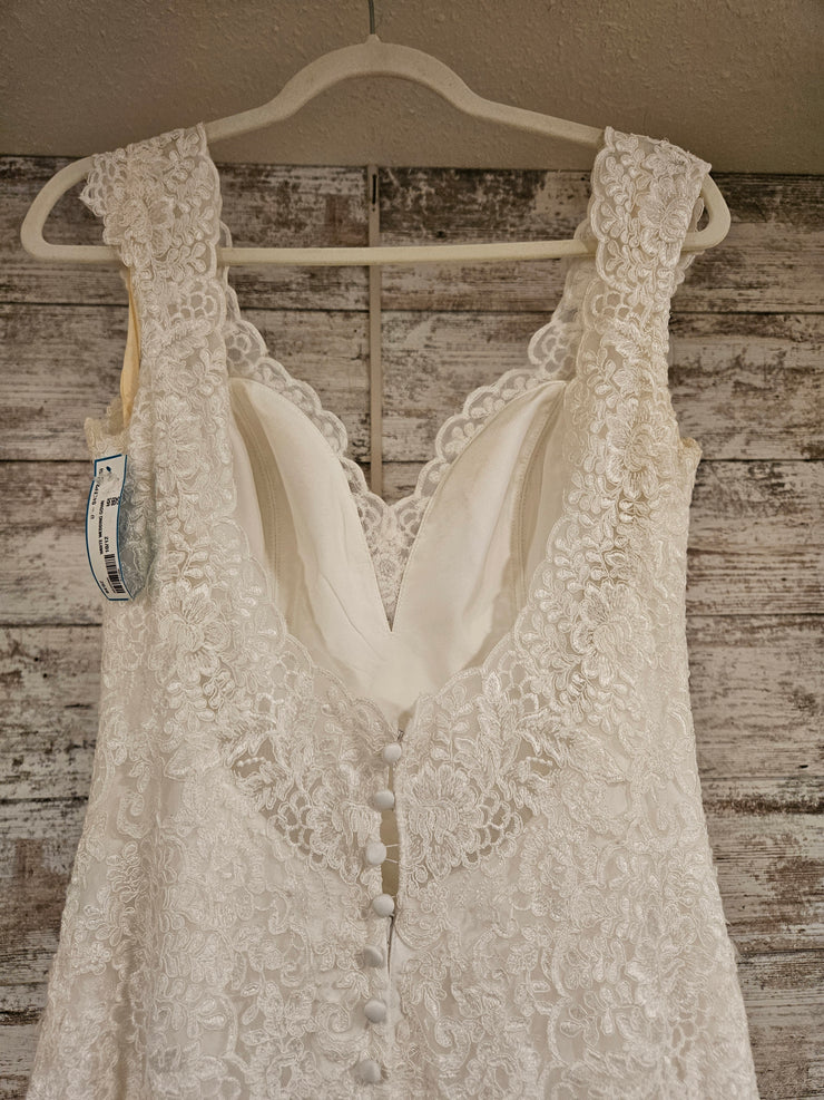 WHITE WEDDING GOWN