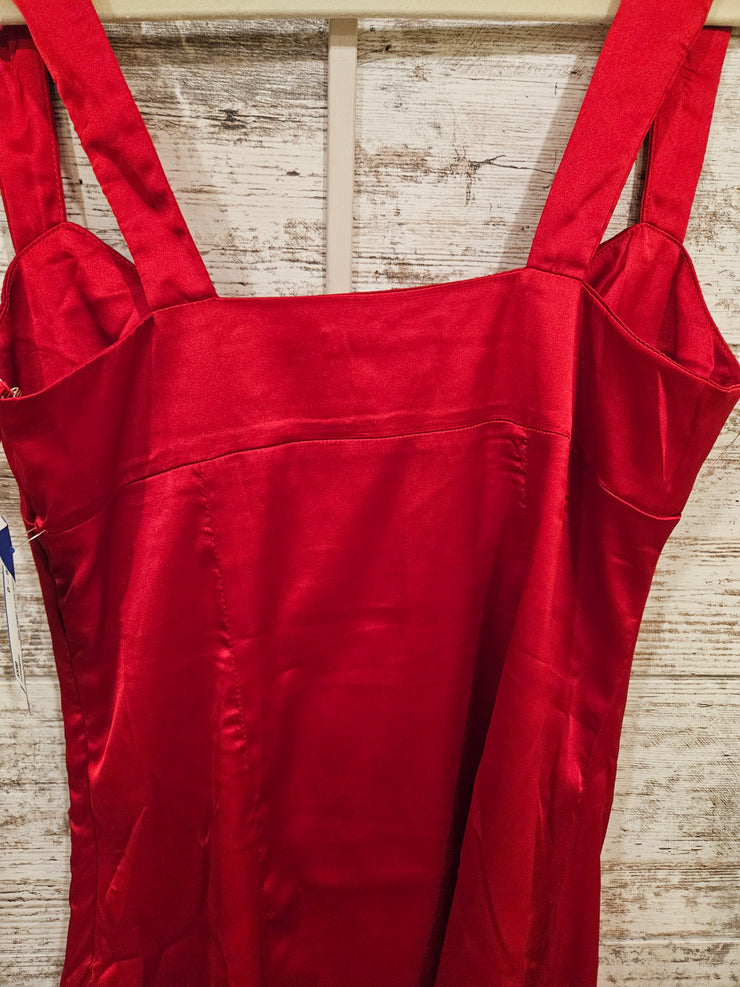 RED SHORT SATIN DRESS