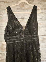 BLACK SPARKLY ALINE GOWN