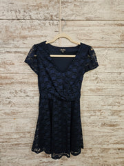 NAVY LACE SHORT DRESS