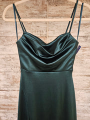GREEN LONG EVENING GOWN (NEW)