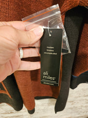 BROWN/BLACK TOP (NEW) $84