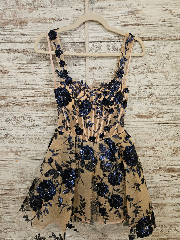 NAVY/NUDE SHORT DRESS (NEW)