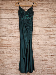 GREEN LONG EVENING GOWN