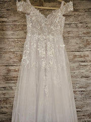 WHITE WEDDING GOWN (NEW)