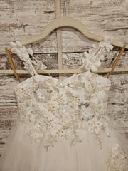 WHITE/FLORAL FLOWER GIRL-NEW