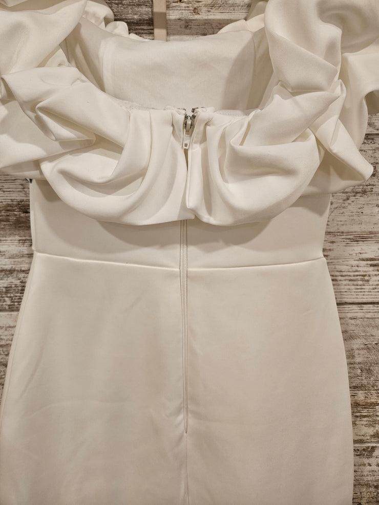 WHITE SHORT DRESS