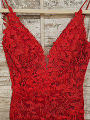 RED LACE SHORT DRESS