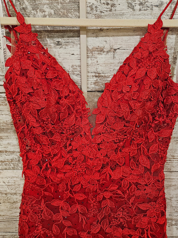 RED LACE SHORT DRESS