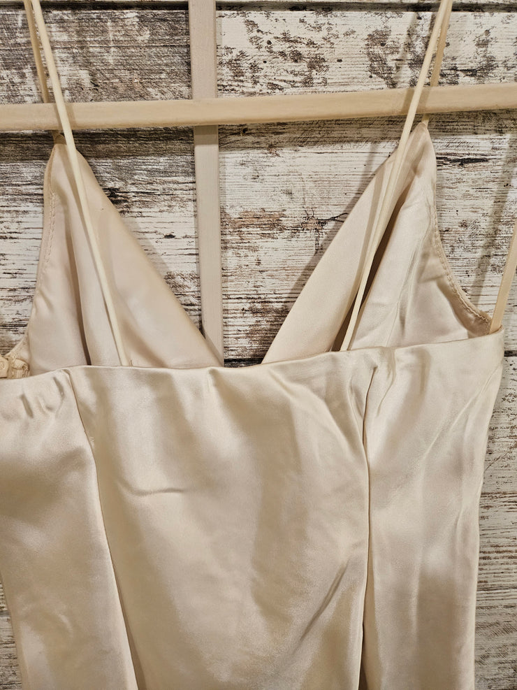 IVORY SATIN SHORT DRESS