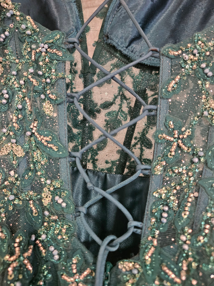 GREEN SPARKLY A LINE GOWN