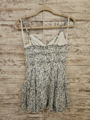 BLUE/WHITE FLORAL SHORT DRESS