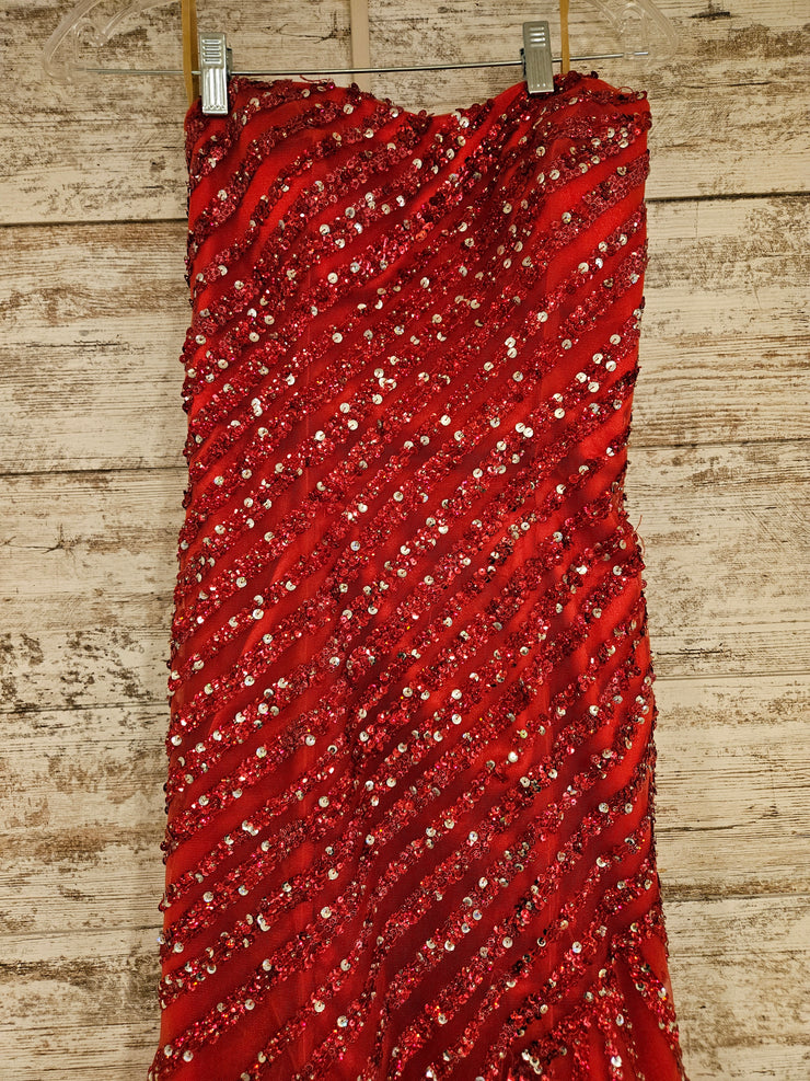 RED MERMAID GOWN