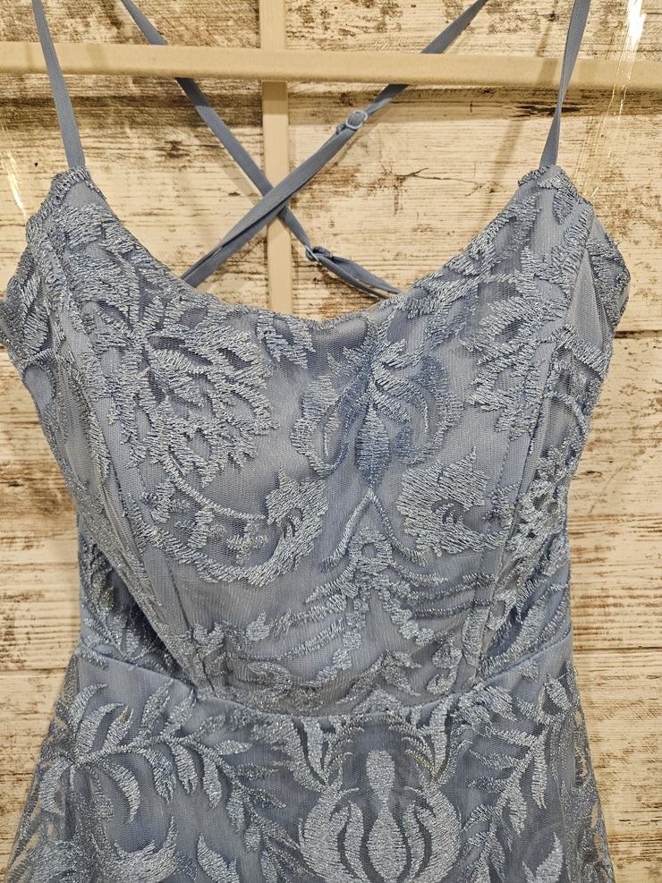 BLUE/FLORAL SPARKLY SHORT DRES