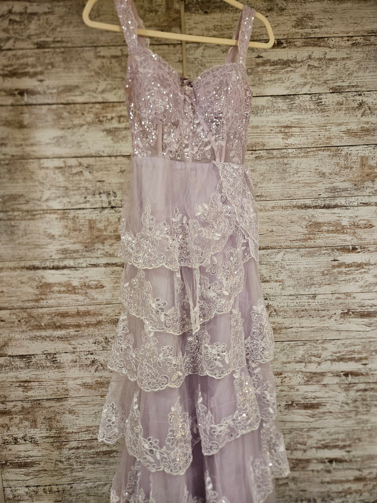 LAVENDER/FLORAL RUFFLED A LINE